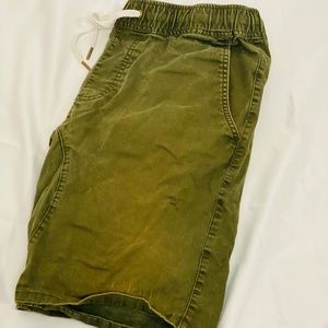 Men’s Cargo Shorts| Army Green| Adjustable Waist